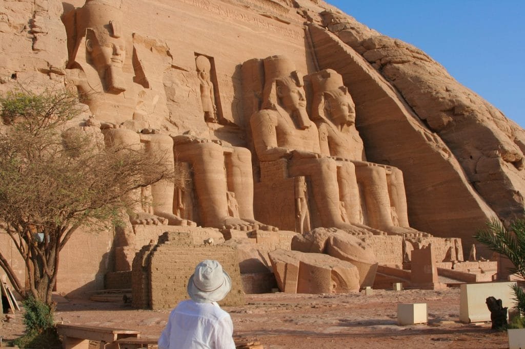 abu simbel temple